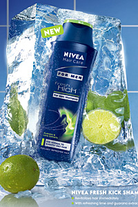 С NIVEA Fresh Kick Shampoo For Men осезаемо свежа коса