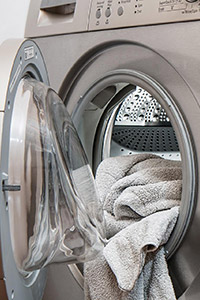 Предимства на вградените перални със сушилни